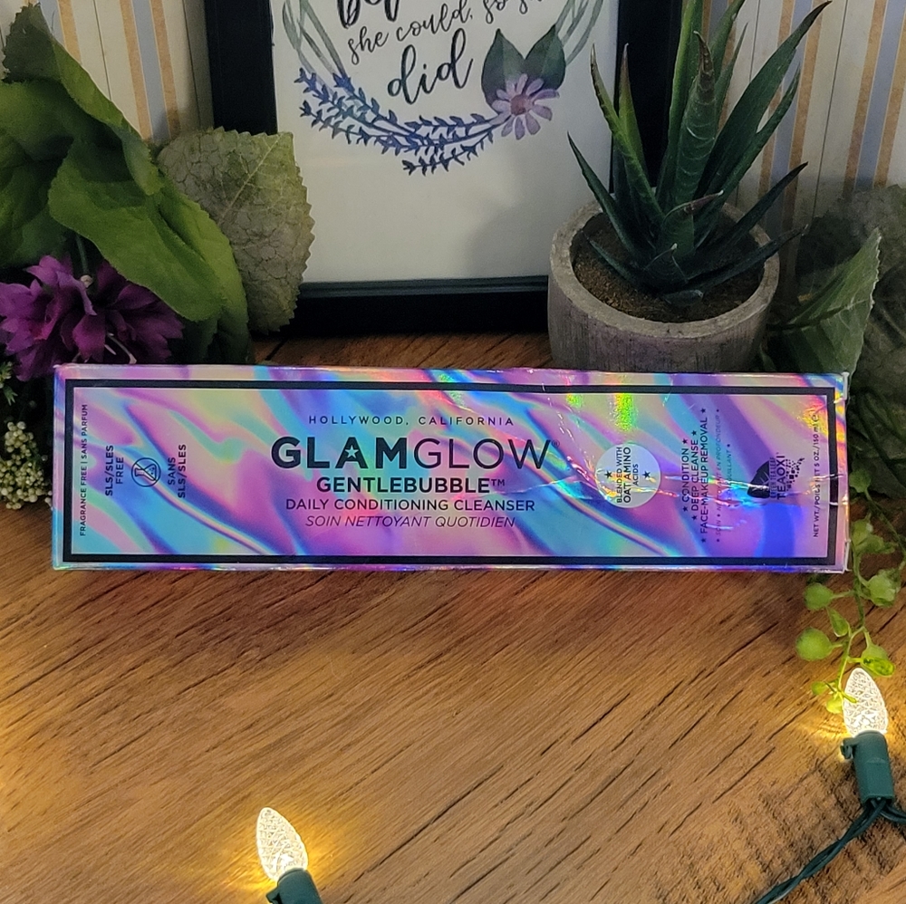 GLAMGLOW Gentlebubbling Facial Cleanser